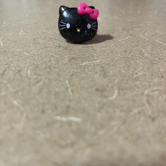 Hello Kitty ring - Picture 2 of 4